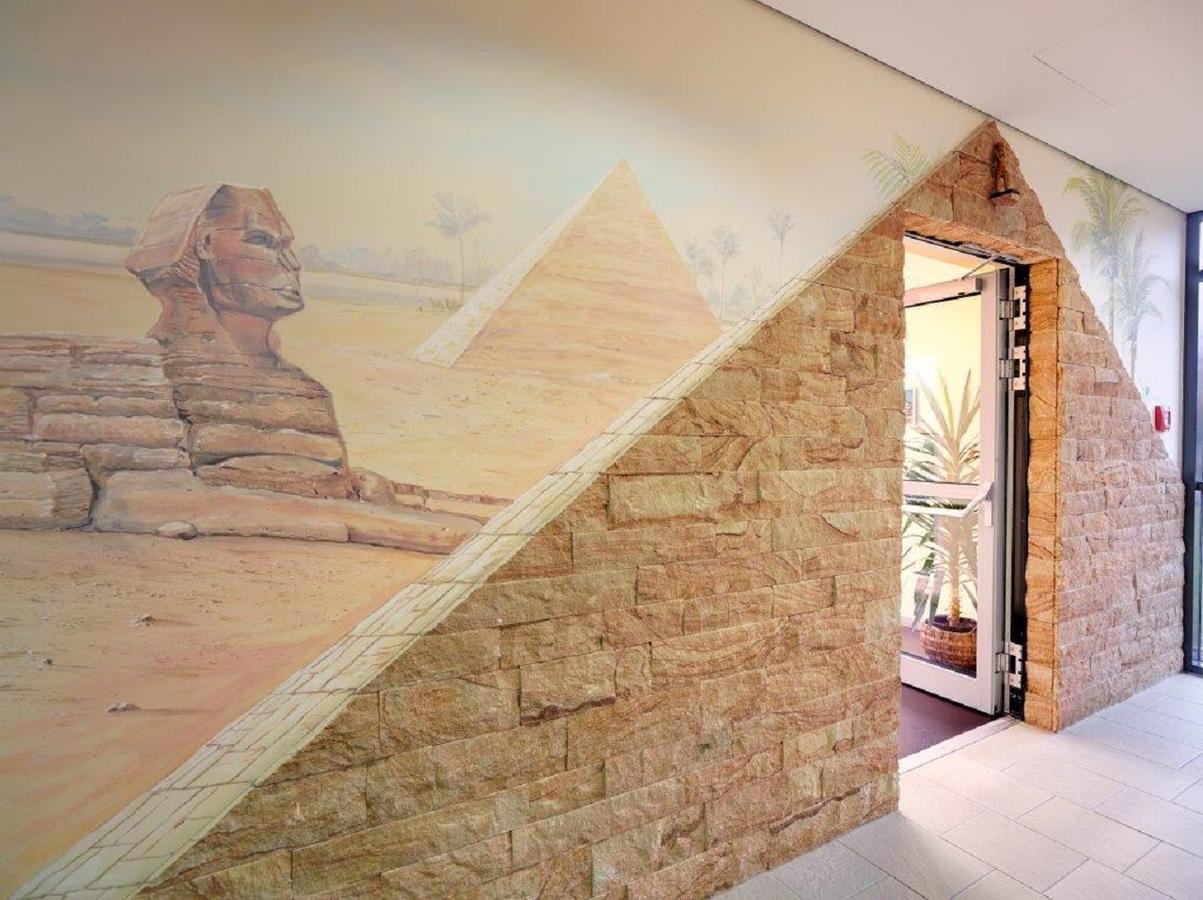Kurhotel Pyramide บัดวินด์สไฮม์ ภายนอก รูปภาพ